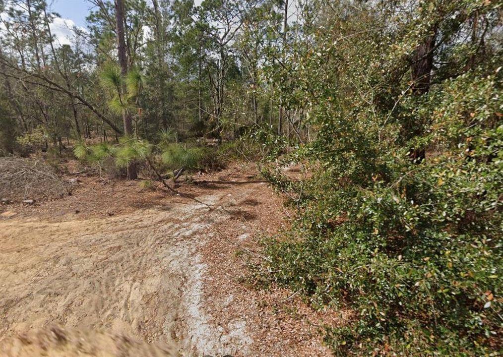 En Venta: $21,000 (0.61 acres)