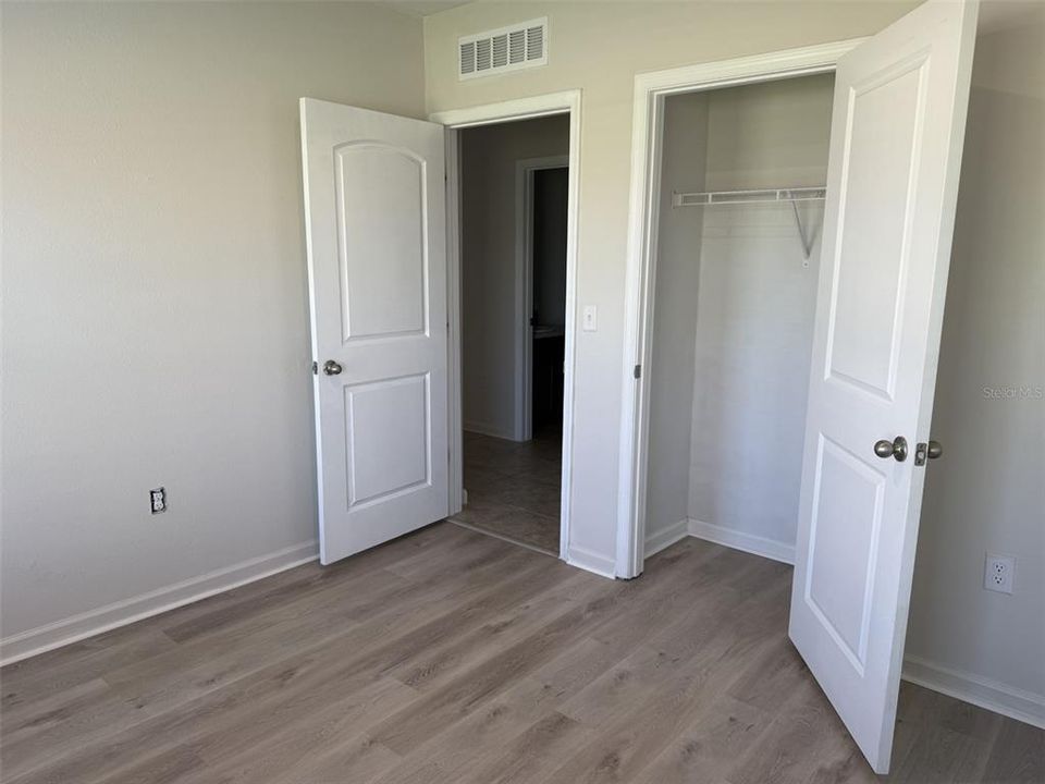 В аренду: $1,850 (3 спален, 2 ванн, 1312 Квадратных фут)