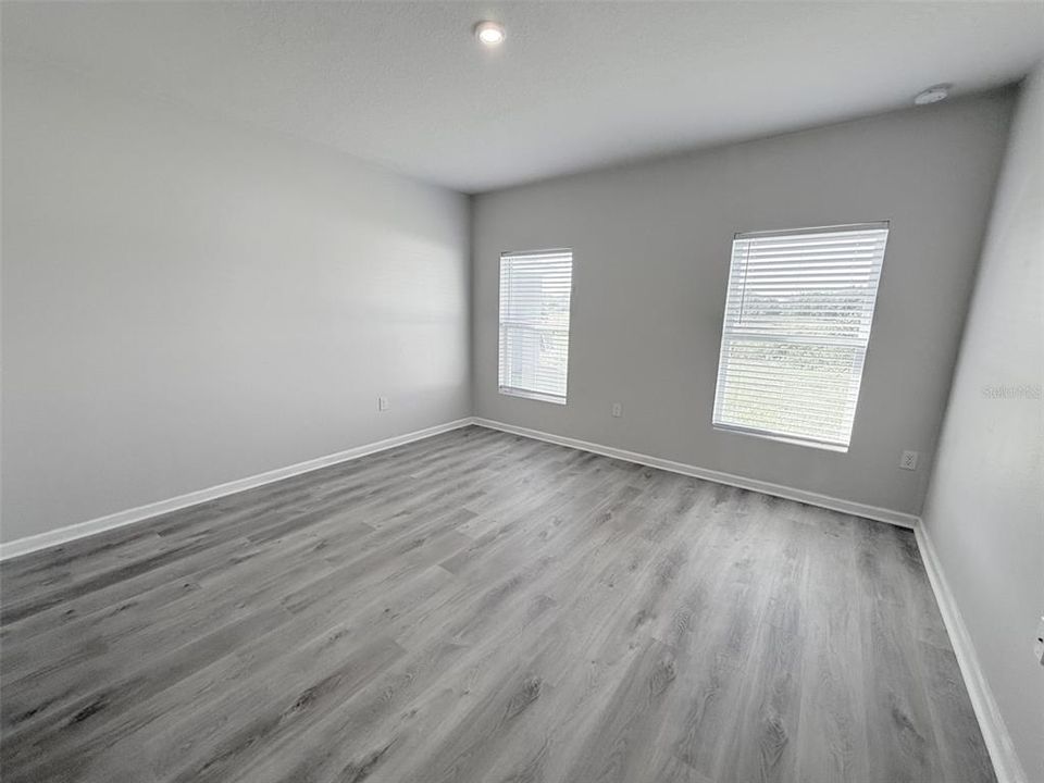 В аренду: $1,850 (3 спален, 2 ванн, 1312 Квадратных фут)