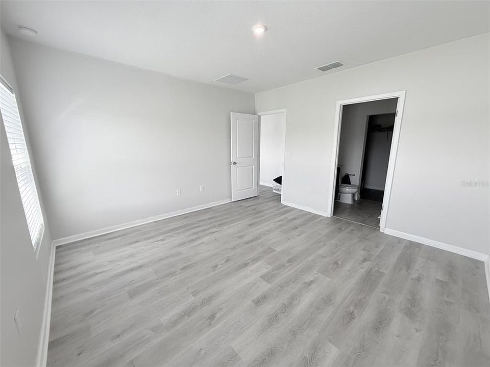 В аренду: $1,850 (3 спален, 2 ванн, 1312 Квадратных фут)