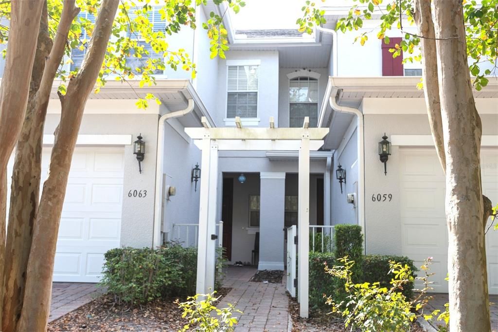 For Sale: $315,000 (3 beds, 2 baths, 1593 Square Feet)