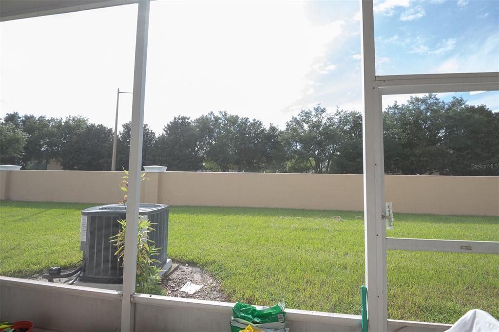For Sale: $315,000 (3 beds, 2 baths, 1593 Square Feet)