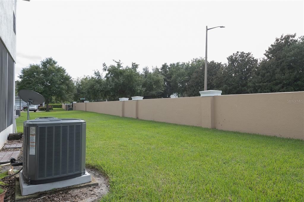For Sale: $315,000 (3 beds, 2 baths, 1593 Square Feet)