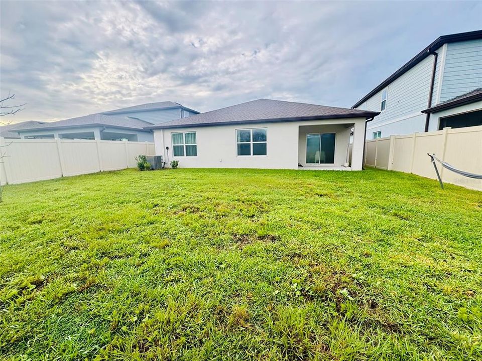 Active With Contract: $2,400 (4 beds, 2 baths, 1844 Square Feet)