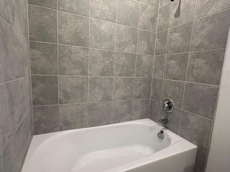 En Renta: $2,500 (3 camas, 2 baños, 1864 Pies cuadrados)