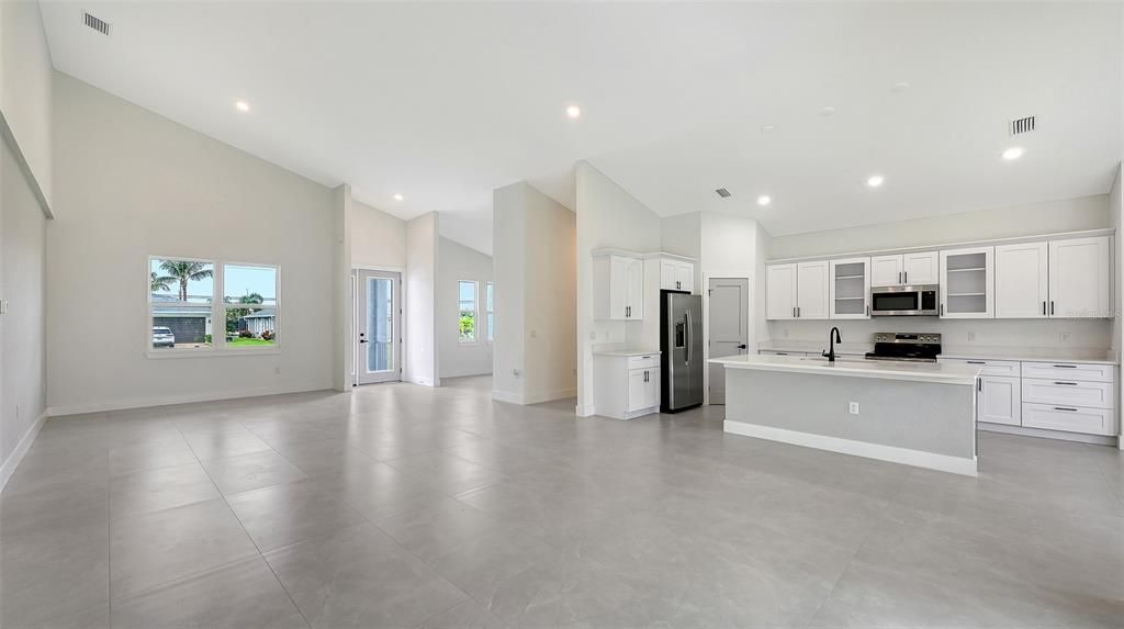 For Sale: $485,900 (4 beds, 4 baths, 2413 Square Feet)