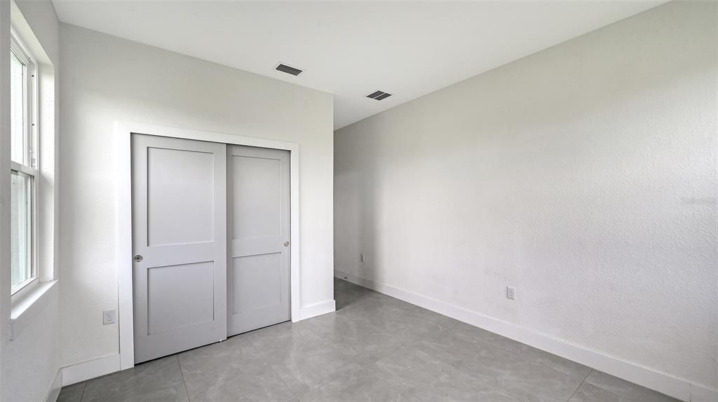 For Sale: $485,900 (4 beds, 4 baths, 2413 Square Feet)