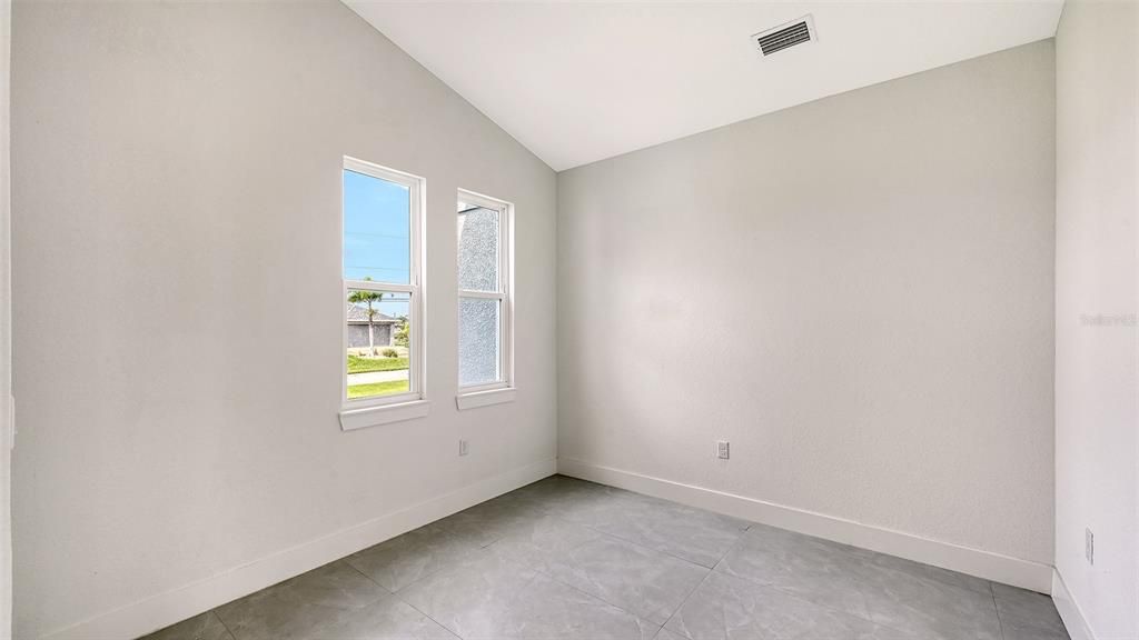 For Sale: $485,900 (4 beds, 4 baths, 2413 Square Feet)