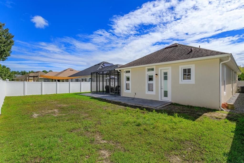 For Sale: $589,000 (4 beds, 3 baths, 2285 Square Feet)