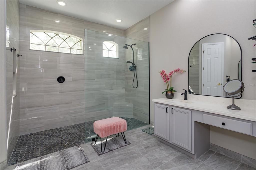 For Sale: $589,000 (4 beds, 3 baths, 2285 Square Feet)