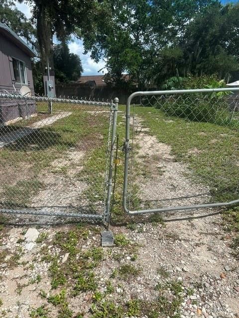 For Sale: $134,900 (3 beds, 2 baths, 1344 Square Feet)