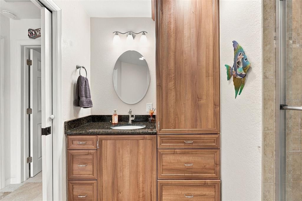Activo con contrato: $650,000 (3 camas, 2 baños, 1626 Pies cuadrados)