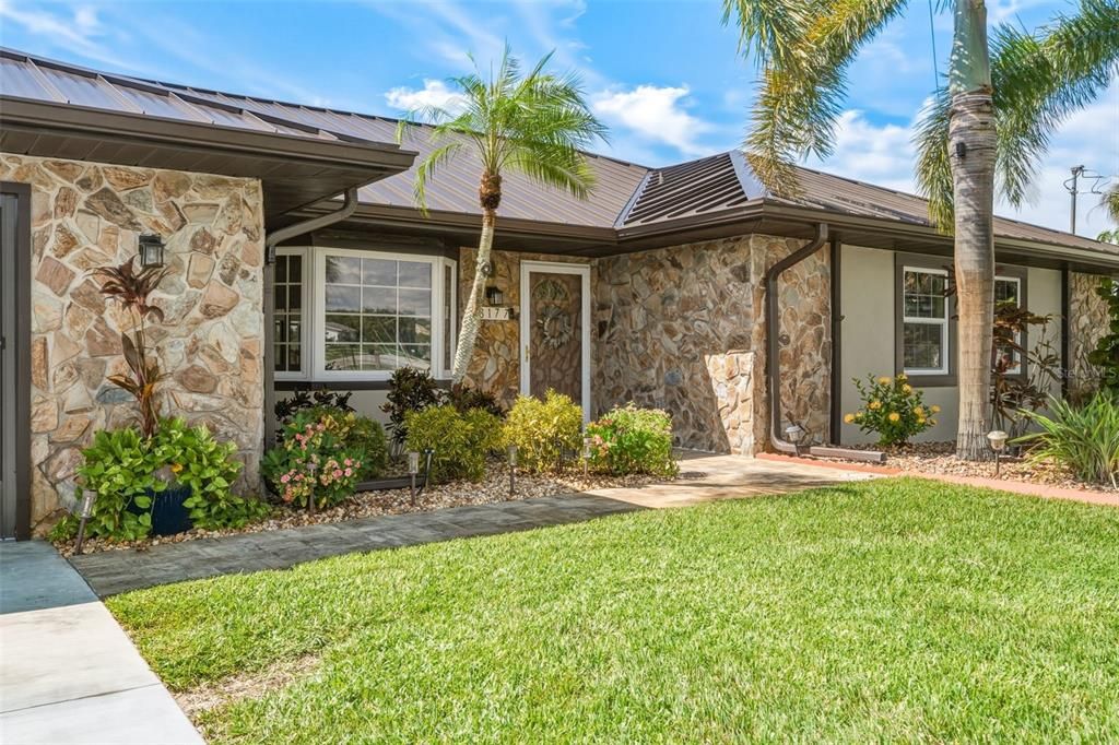 Activo con contrato: $650,000 (3 camas, 2 baños, 1626 Pies cuadrados)