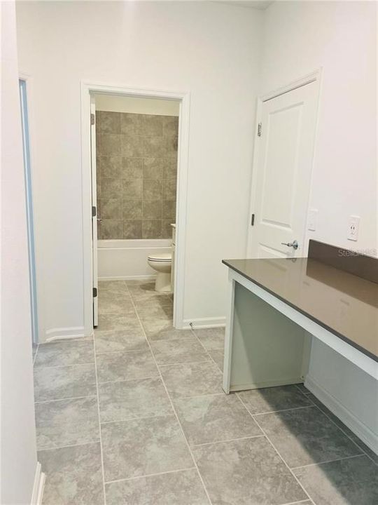 В аренду: $2,800 (4 спален, 3 ванн, 2199 Квадратных фут)