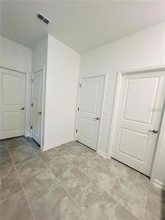 В аренду: $2,800 (4 спален, 3 ванн, 2199 Квадратных фут)