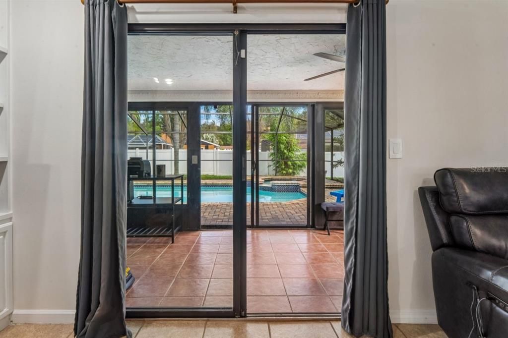 En Venta: $509,999 (3 camas, 2 baños, 1347 Pies cuadrados)
