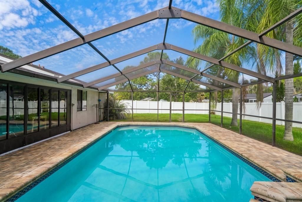 En Venta: $509,999 (3 camas, 2 baños, 1347 Pies cuadrados)