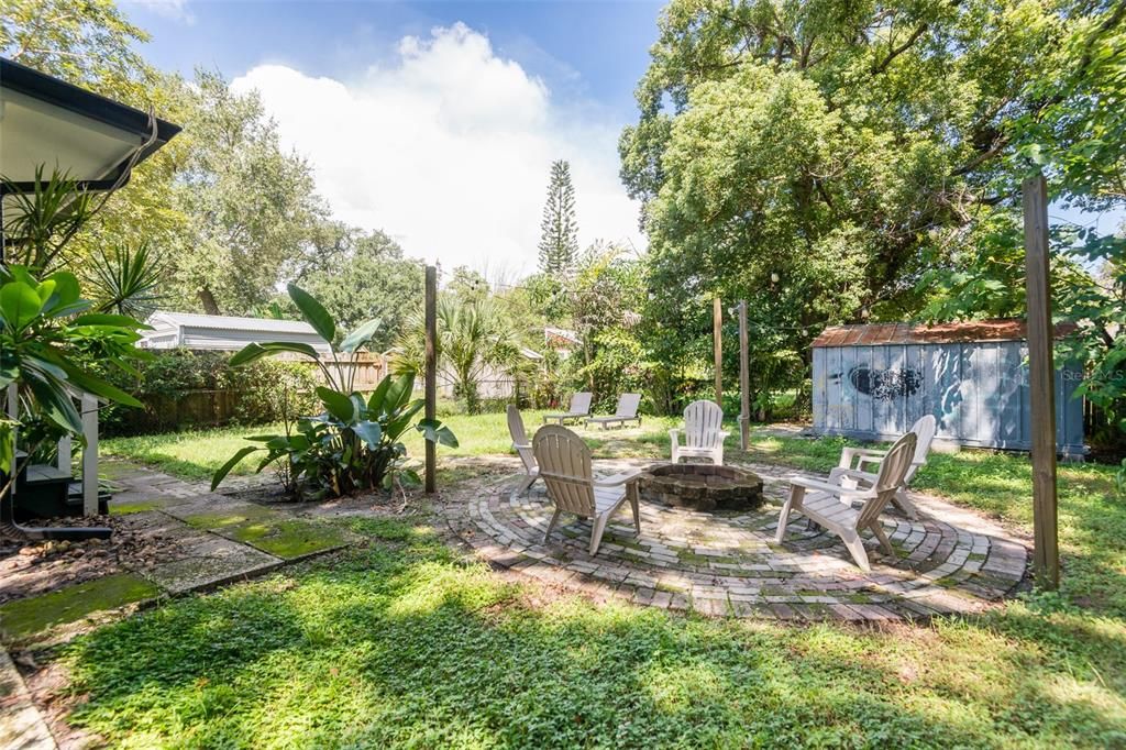 For Rent: $2,600 (3 beds, 2 baths, 1244 Square Feet)