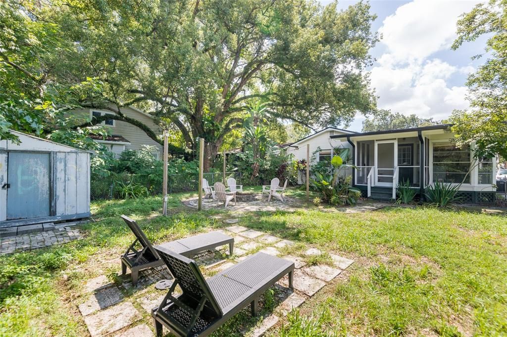 For Rent: $2,600 (3 beds, 2 baths, 1244 Square Feet)