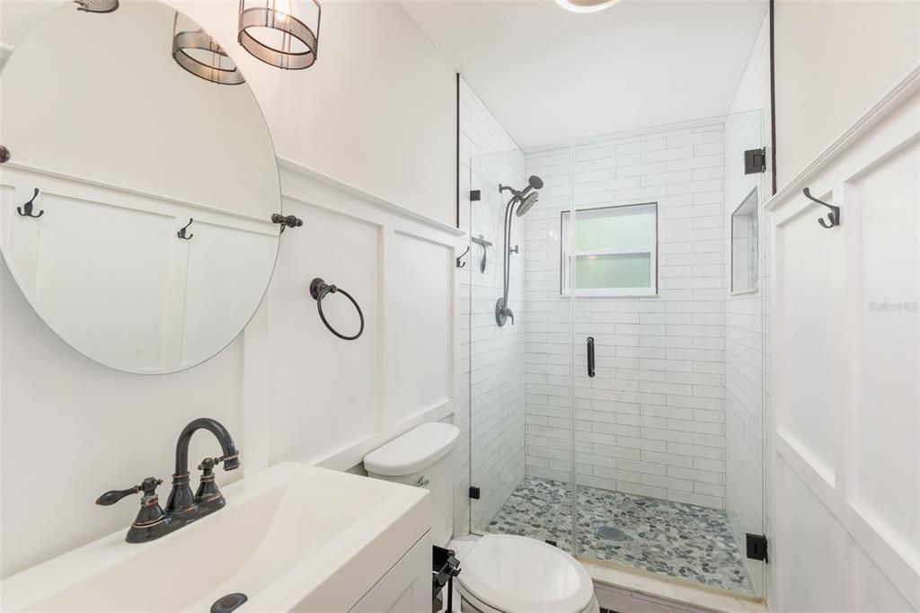 For Rent: $2,600 (3 beds, 2 baths, 1244 Square Feet)