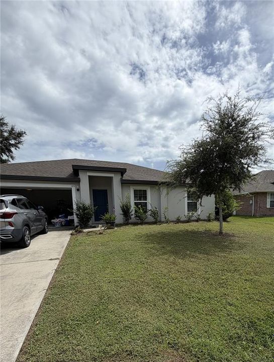 For Sale: $265,000 (3 beds, 2 baths, 1270 Square Feet)
