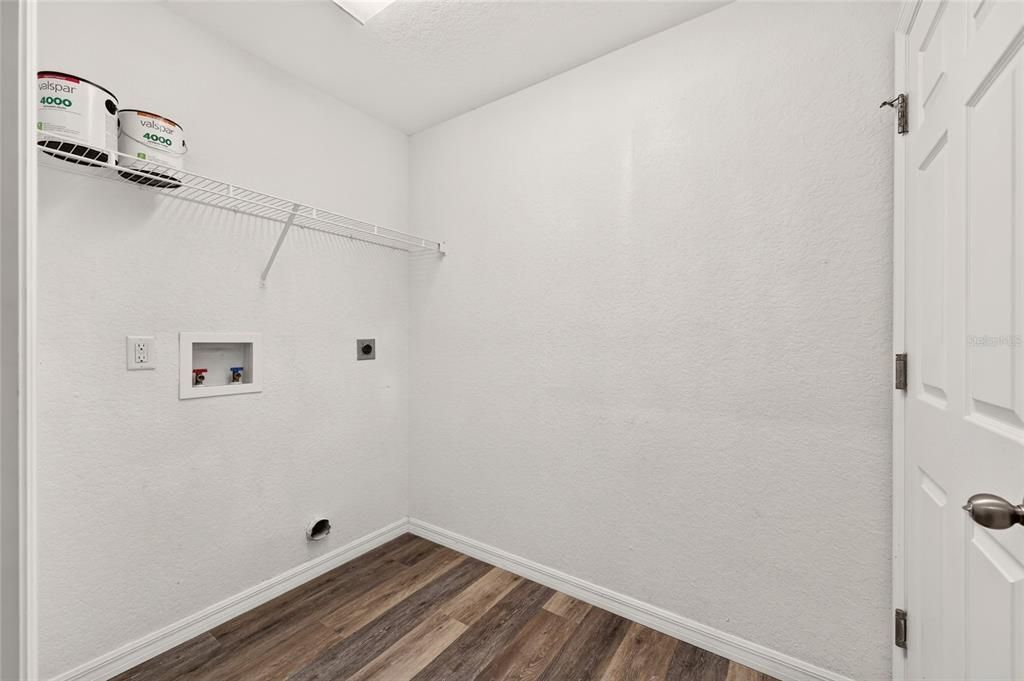 En Venta: $259,900 (3 camas, 2 baños, 1416 Pies cuadrados)