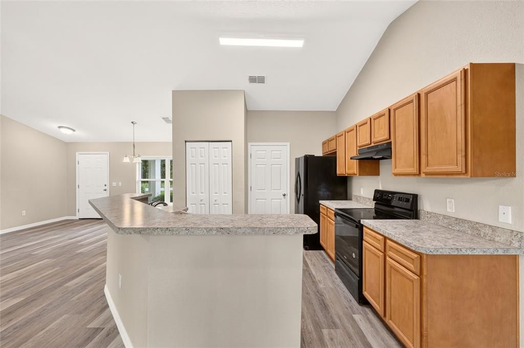 En Venta: $259,900 (3 camas, 2 baños, 1416 Pies cuadrados)