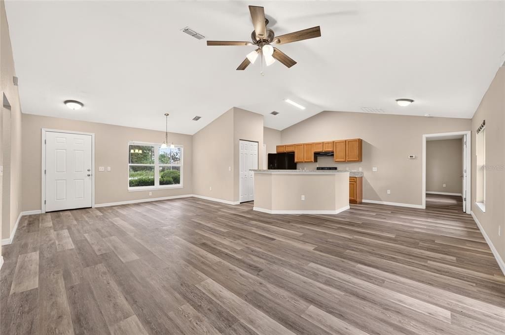 En Venta: $259,900 (3 camas, 2 baños, 1416 Pies cuadrados)