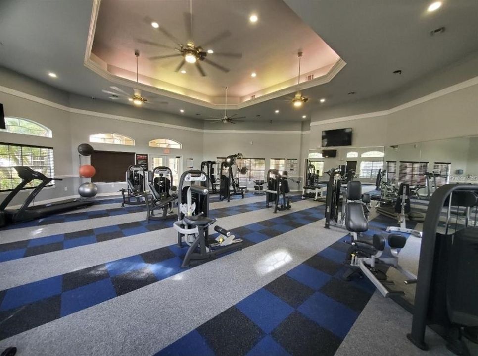 For Rent: $1,400 (1 beds, 1 baths, 861 Square Feet)