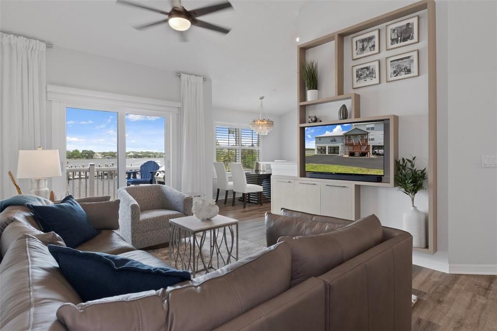 For Sale: $495,000 (2 beds, 2 baths, 1296 Square Feet)