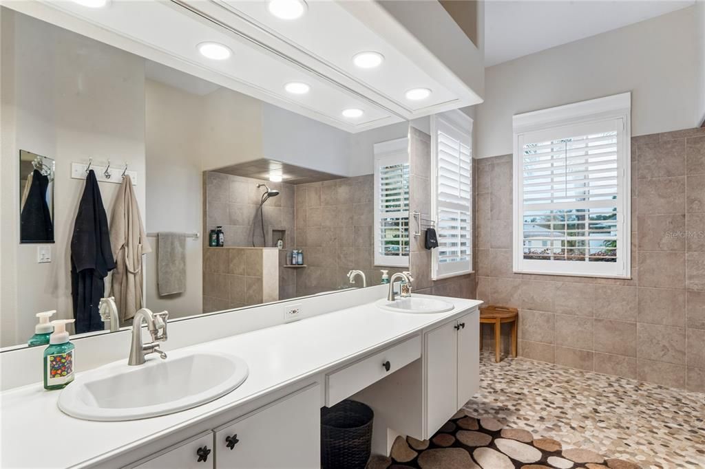 For Sale: $481,958 (4 beds, 3 baths, 2430 Square Feet)