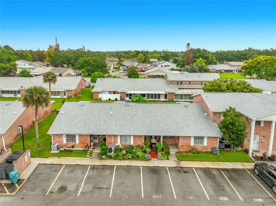 На продажу: $224,900 (2 спален, 2 ванн, 1031 Квадратных фут)