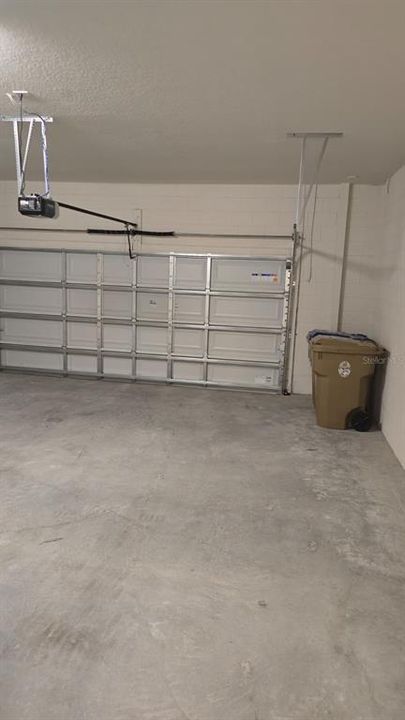 En Renta: $2,600 (3 camas, 2 baños, 1947 Pies cuadrados)
