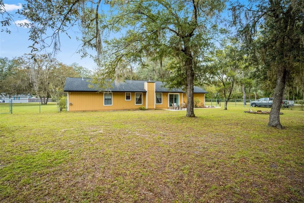En Venta: $289,000 (3 camas, 2 baños, 1382 Pies cuadrados)