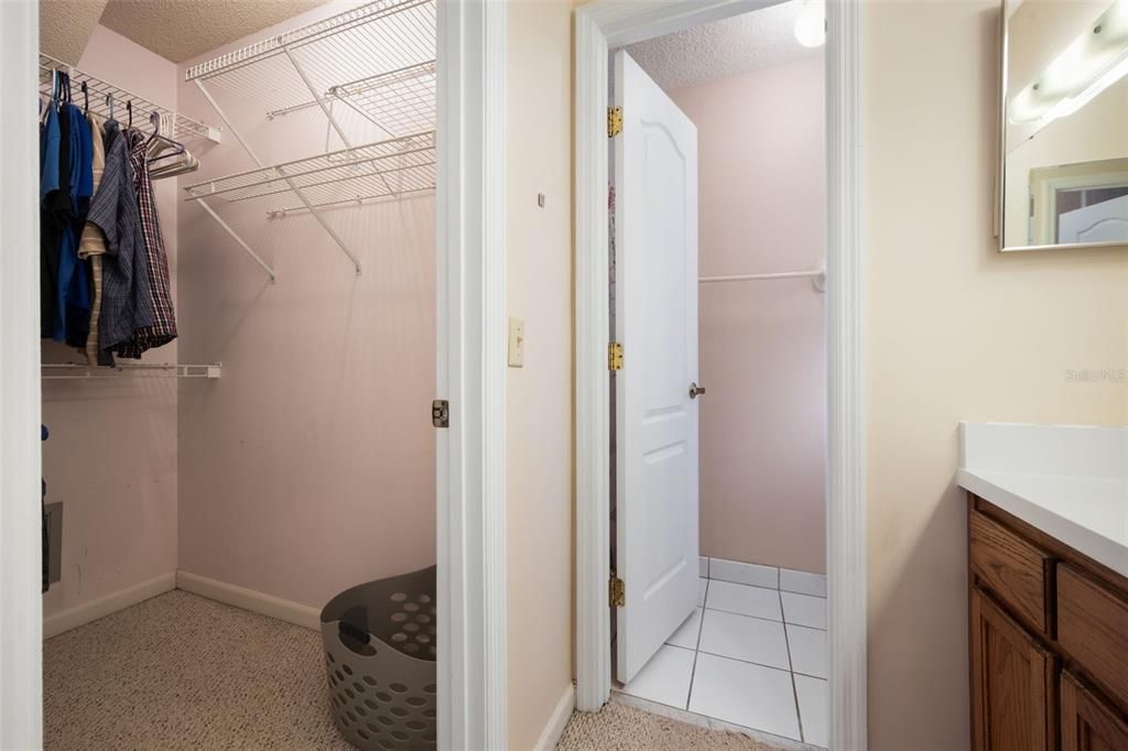 En Venta: $289,000 (3 camas, 2 baños, 1382 Pies cuadrados)
