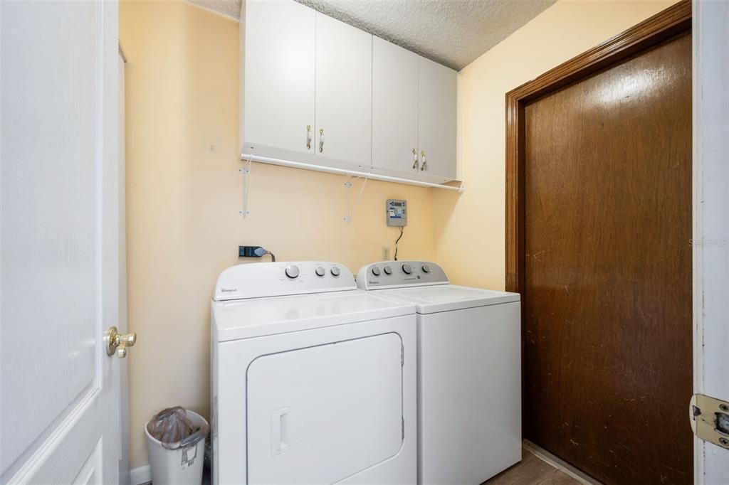 En Venta: $289,000 (3 camas, 2 baños, 1382 Pies cuadrados)