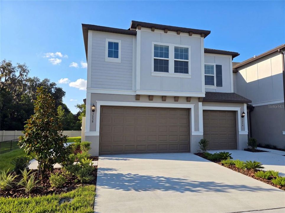 For Rent: $1,990 (3 beds, 2 baths, 1807 Square Feet)