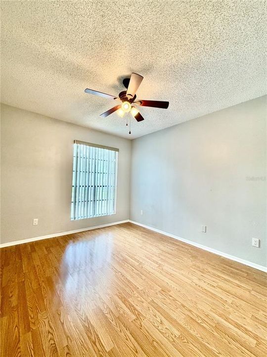 For Rent: $1,650 (2 beds, 2 baths, 918 Square Feet)