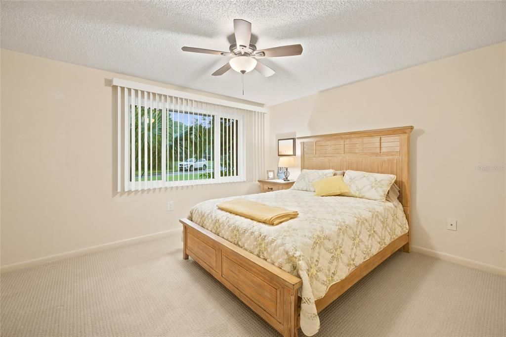 For Sale: $239,000 (3 beds, 2 baths, 1528 Square Feet)