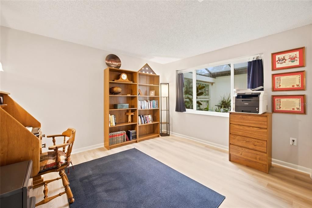 For Sale: $239,000 (3 beds, 2 baths, 1528 Square Feet)