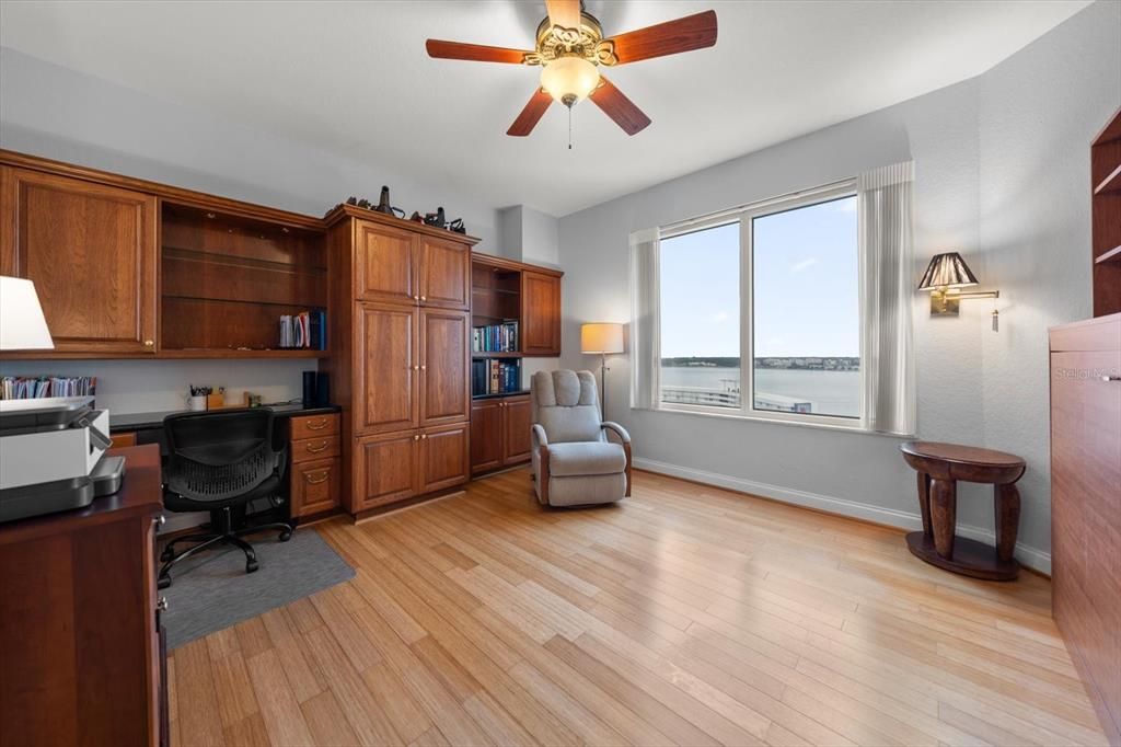 For Sale: $1,695,000 (3 beds, 2 baths, 2288 Square Feet)
