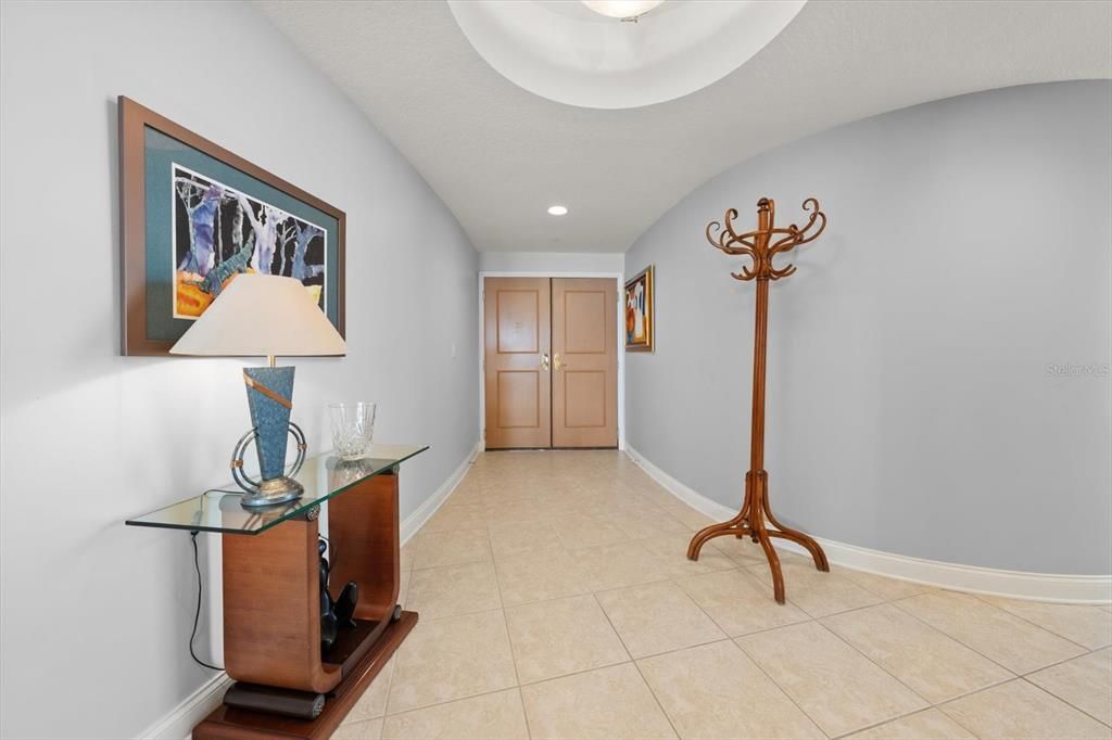 For Sale: $1,695,000 (3 beds, 2 baths, 2288 Square Feet)