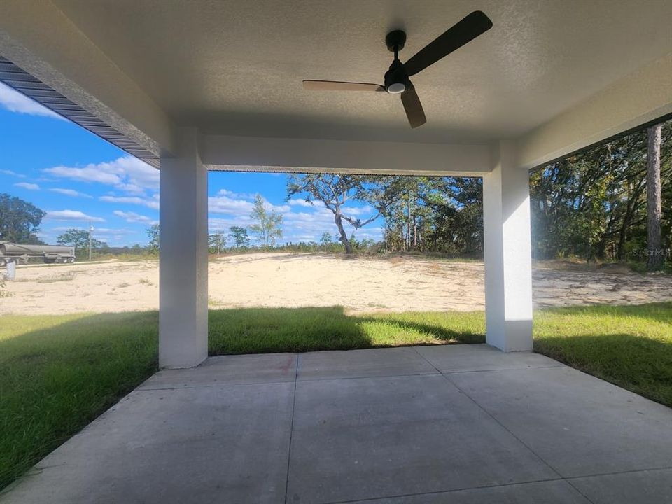 For Sale: $395,000 (4 beds, 2 baths, 1706 Square Feet)