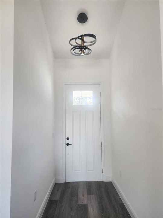 For Sale: $395,000 (4 beds, 2 baths, 1706 Square Feet)