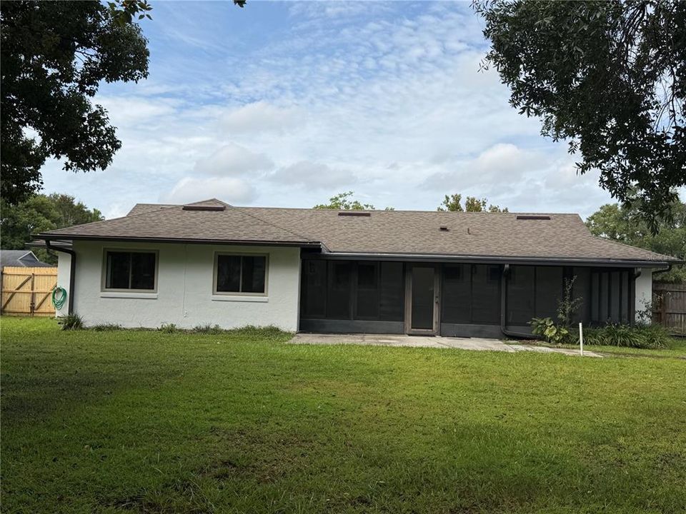 En Venta: $444,900 (3 camas, 2 baños, 1614 Pies cuadrados)