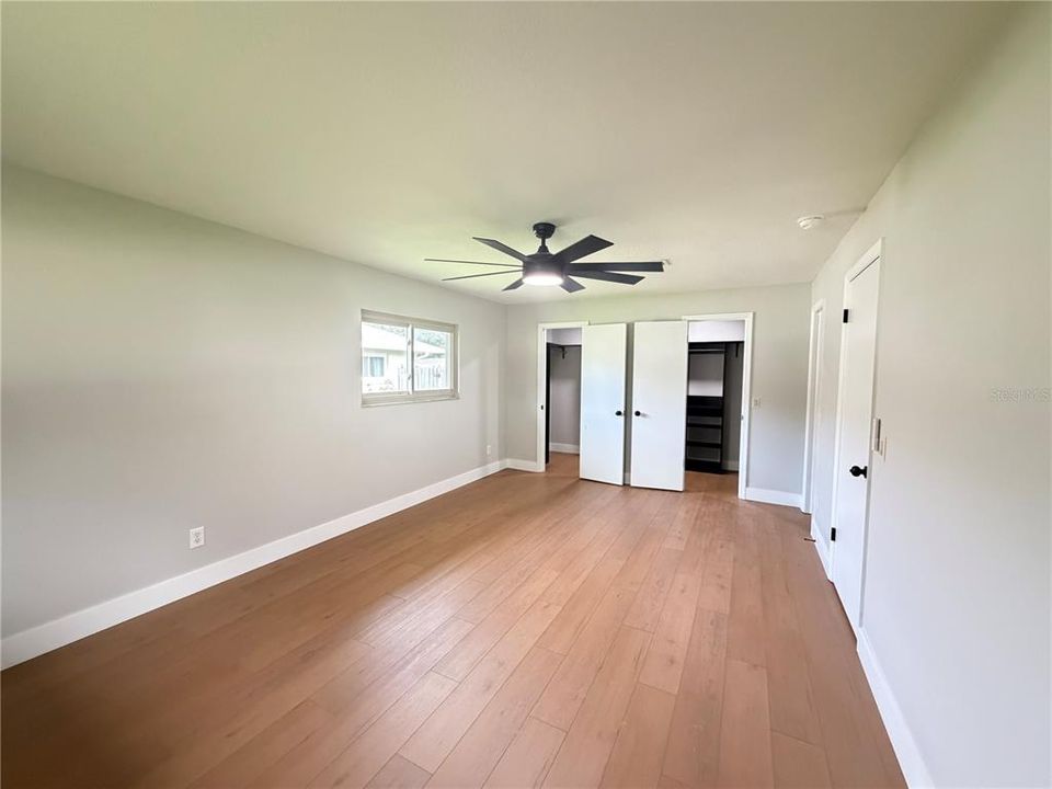 En Venta: $444,900 (3 camas, 2 baños, 1614 Pies cuadrados)