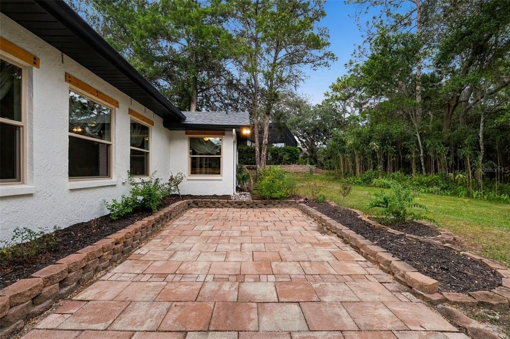 En Venta: $525,000 (3 camas, 2 baños, 2958 Pies cuadrados)