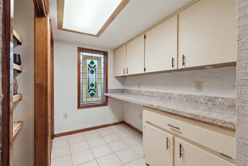En Venta: $525,000 (3 camas, 2 baños, 2958 Pies cuadrados)