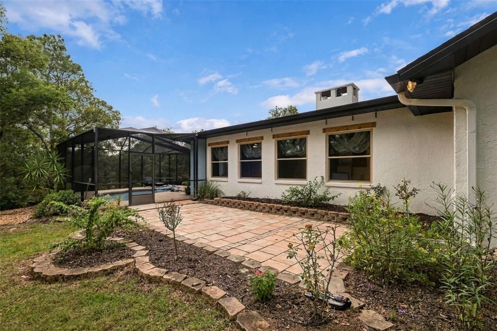 En Venta: $525,000 (3 camas, 2 baños, 2958 Pies cuadrados)