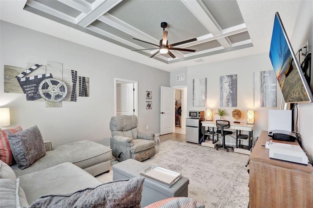 Active With Contract: $3,950 (4 beds, 3 baths, 2828 Square Feet)